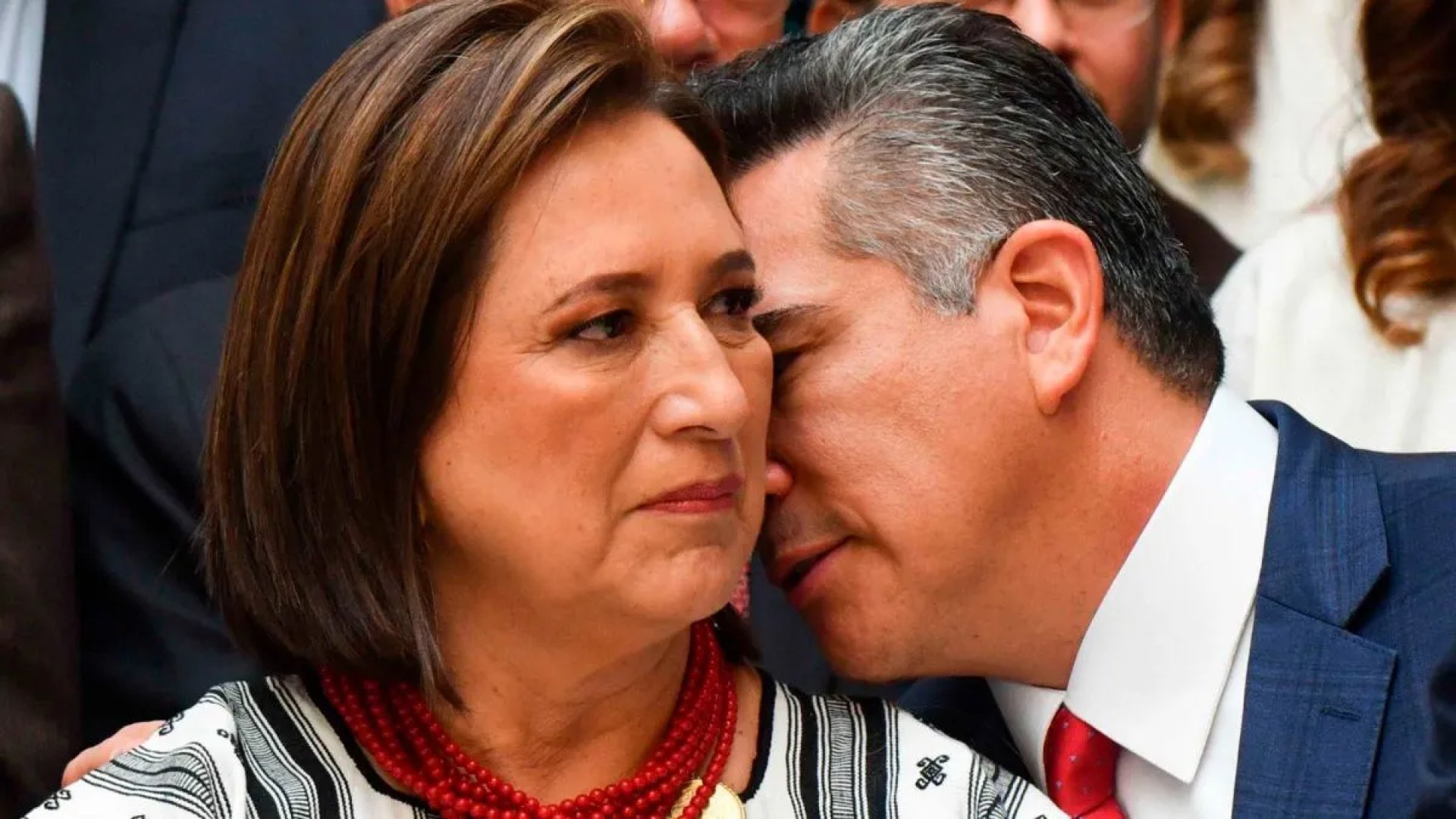 Sí se está apoyando la campaña de Xóchitl Gálvez, dice ‘Alito’ Moreno