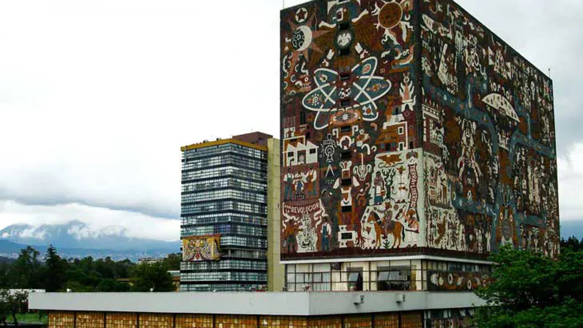 ‘Bienvenidos a la UNAM’, dice Rector a candidatos presidenciales