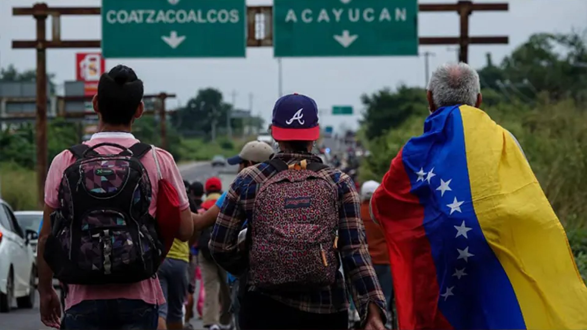 Dará México 11 mil pesos a venezolanos deportados