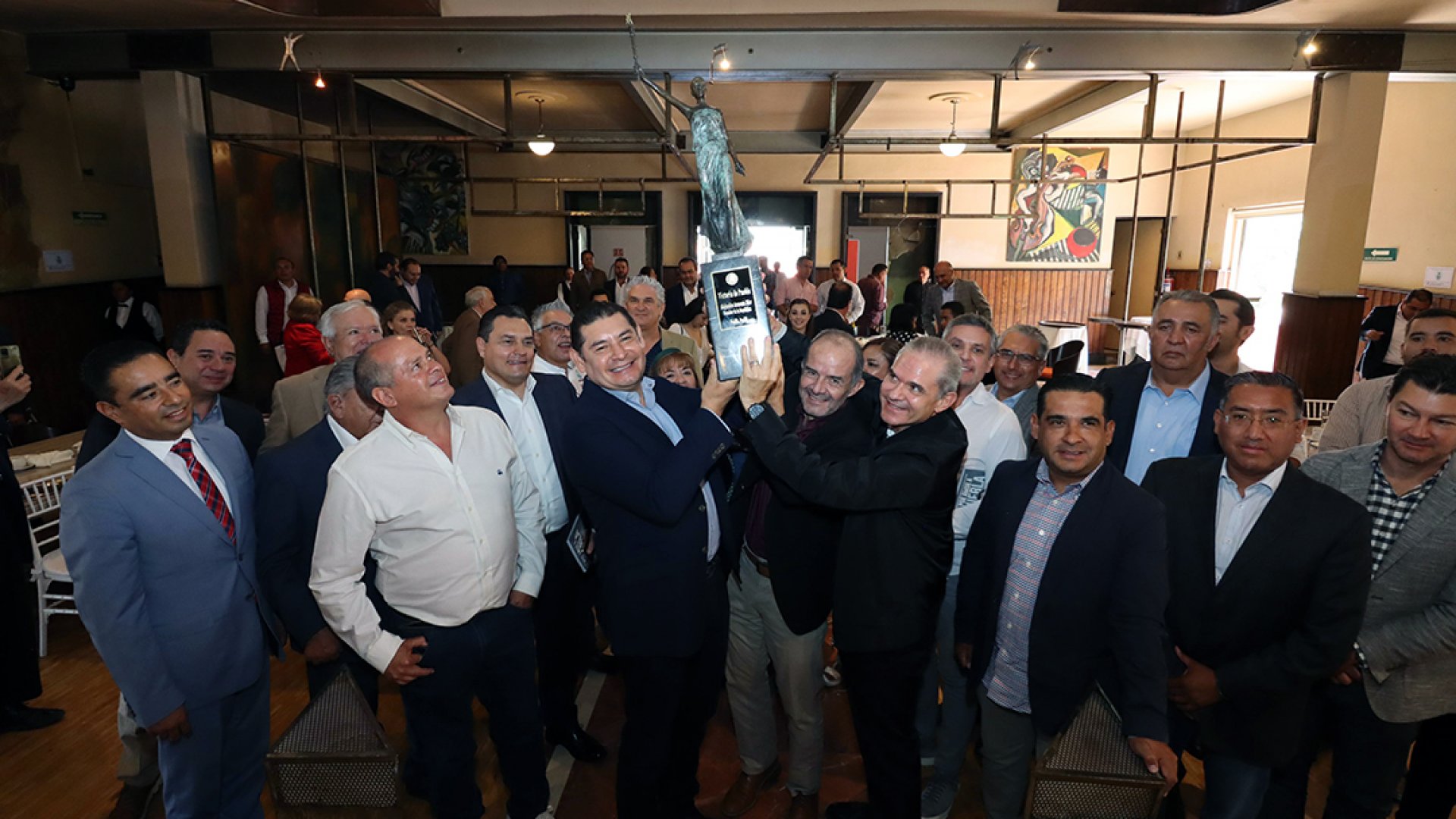 Los empresarios en Puebla son aliados de la 4T : Armenta
