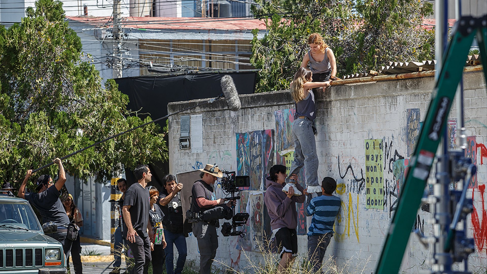 Filman película mexicana de terror con monstruo en GDL