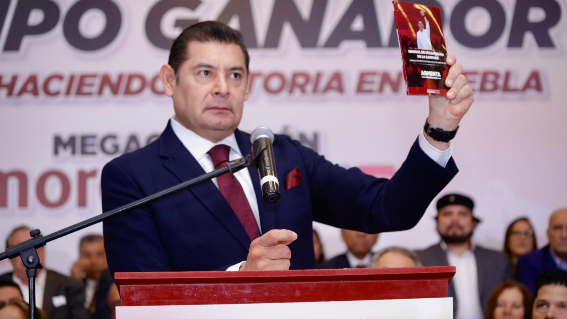 Armenta fortalece la unidad: continúa impulsando la conciliación política en Puebla