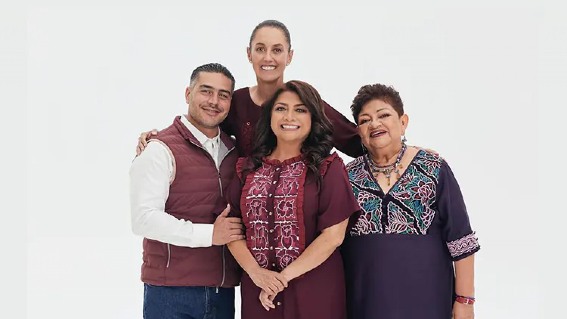 Claudia Sheinbaum presume a su ‘equipazo’