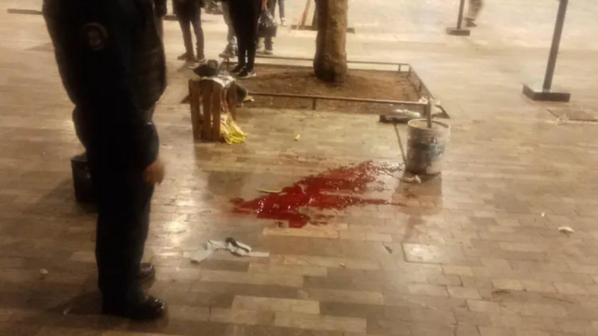 Agreden a balazos a mujer en Metro Bellas Artes