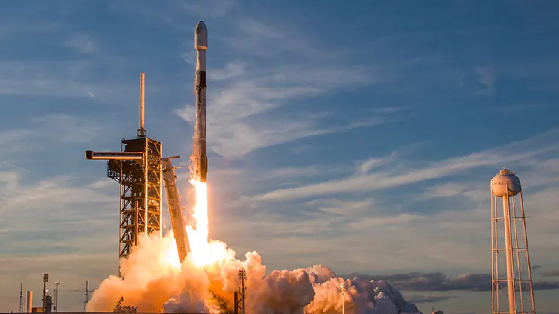 Corea del Sur lanza su segundo satélite espía