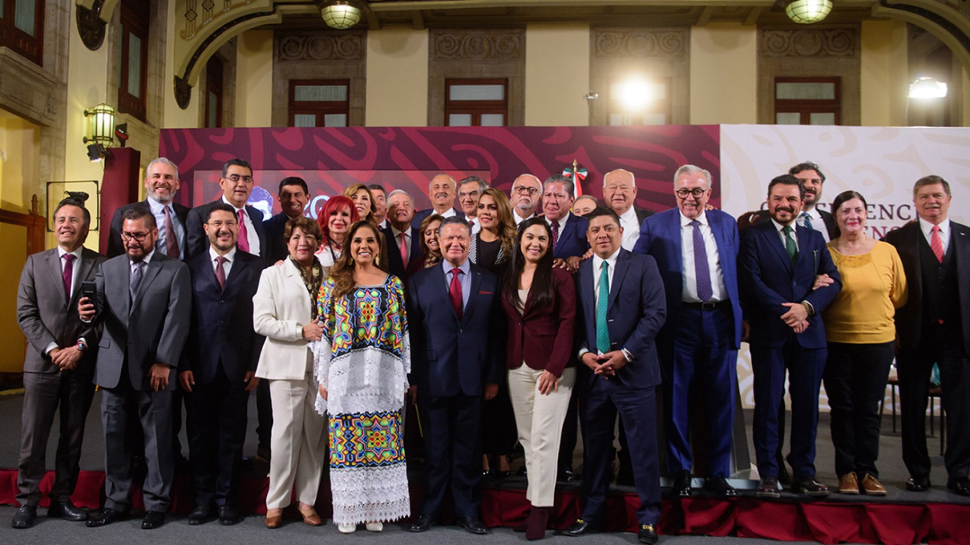 ‘México tendrá el mejor sistema de salud del mundo en septiembre’: AMLO