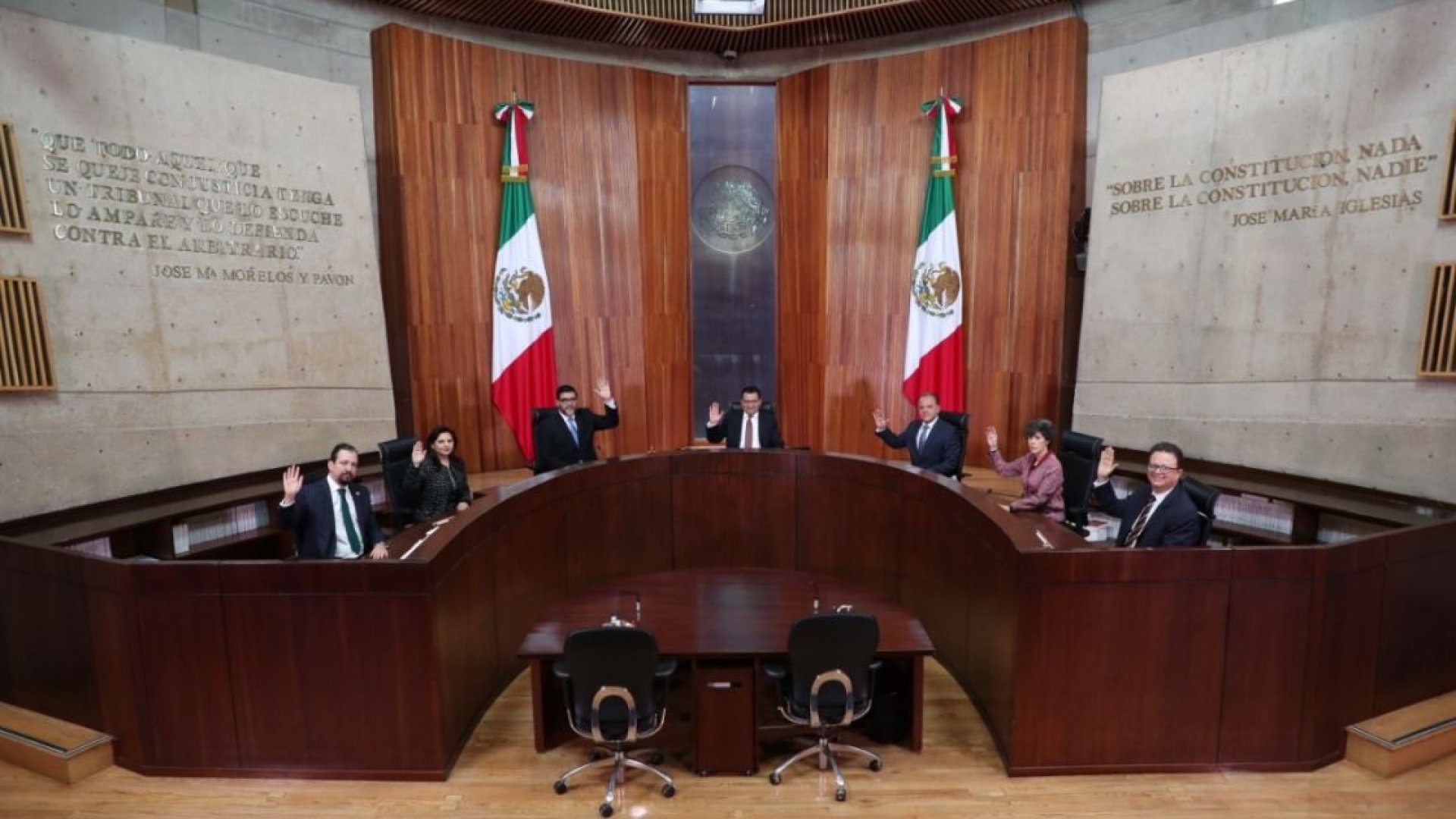 AMLO brindará protección a magistrados del TEPJF tras asesinato de trabajador