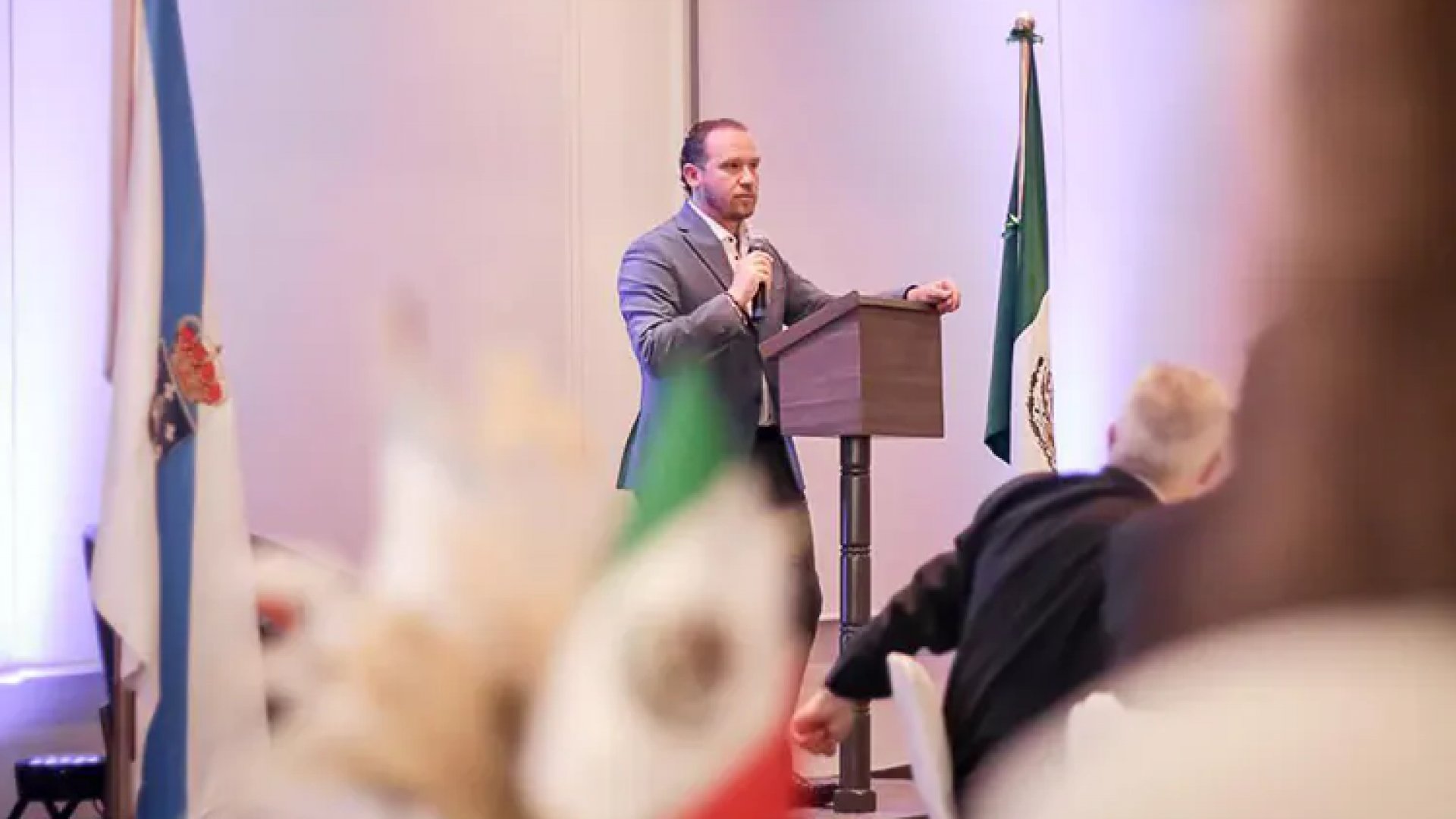 Ordenan destruir datos de espionaje a Santiago Taboada
