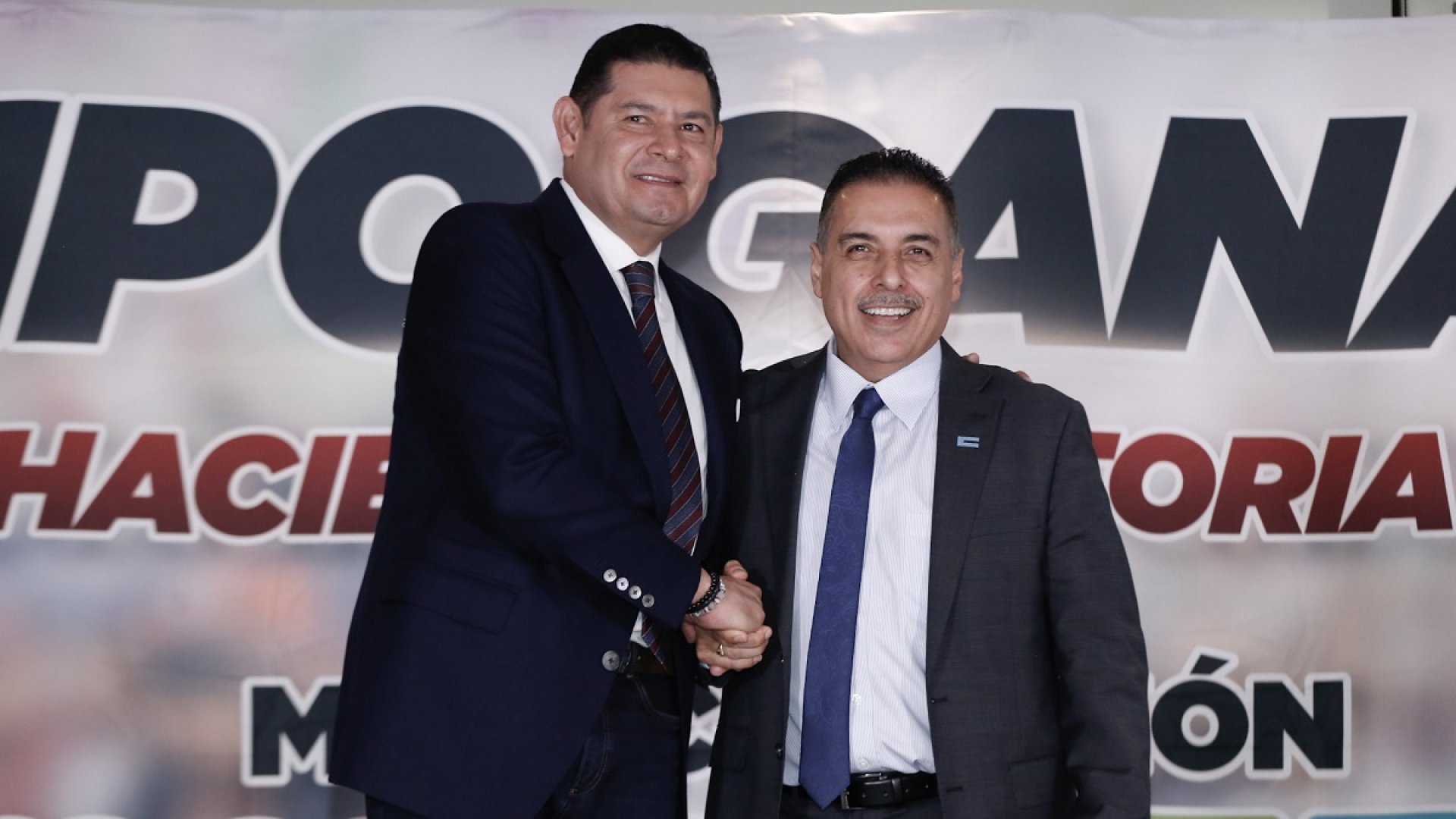 Alejandro Armenta sumará a su equipo al astronauta José Hernández