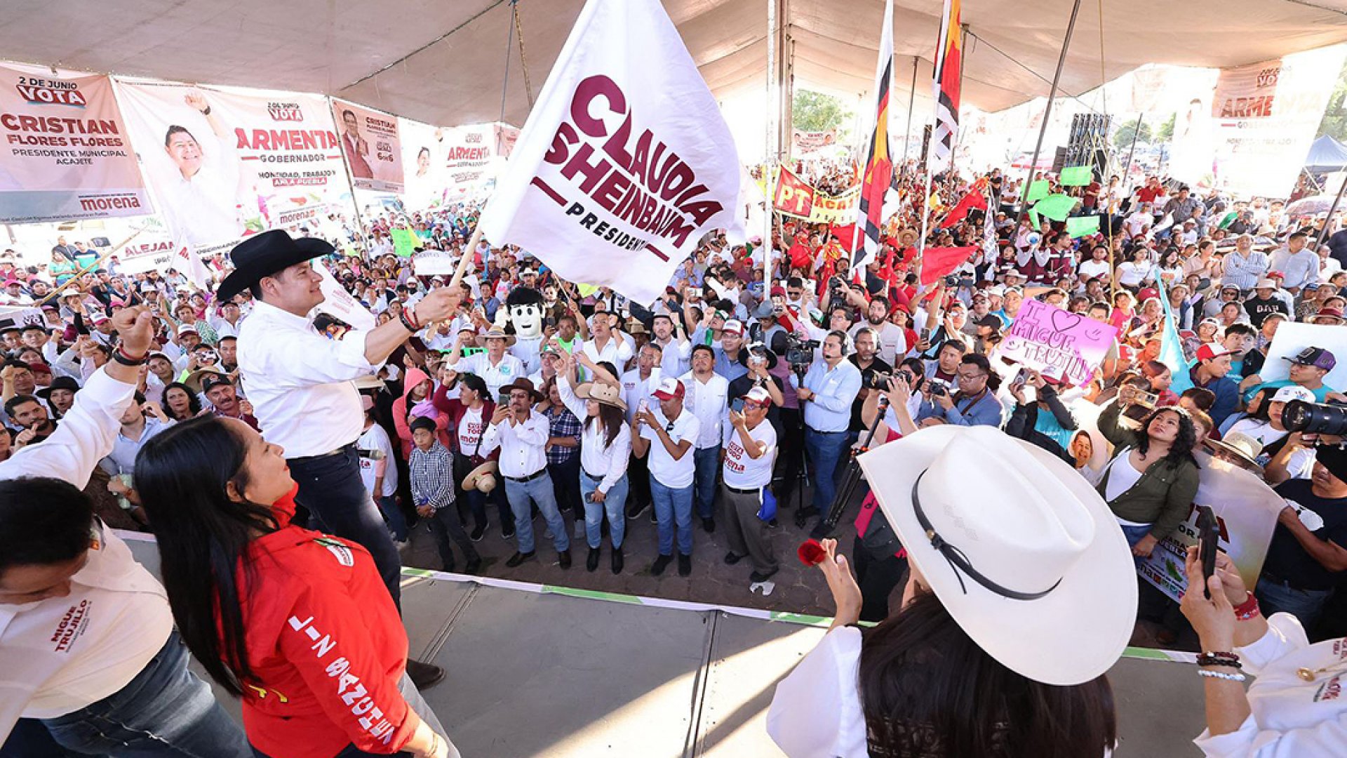 Ampliación carretera para desarrollo comercial-regional, consolidará Armenta