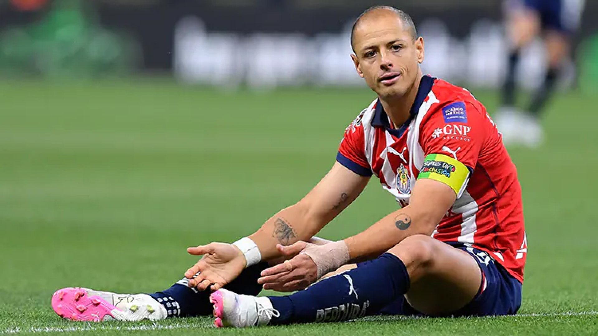 ‘Chicharito’ no jugará en el Chivas vs. Querétaro