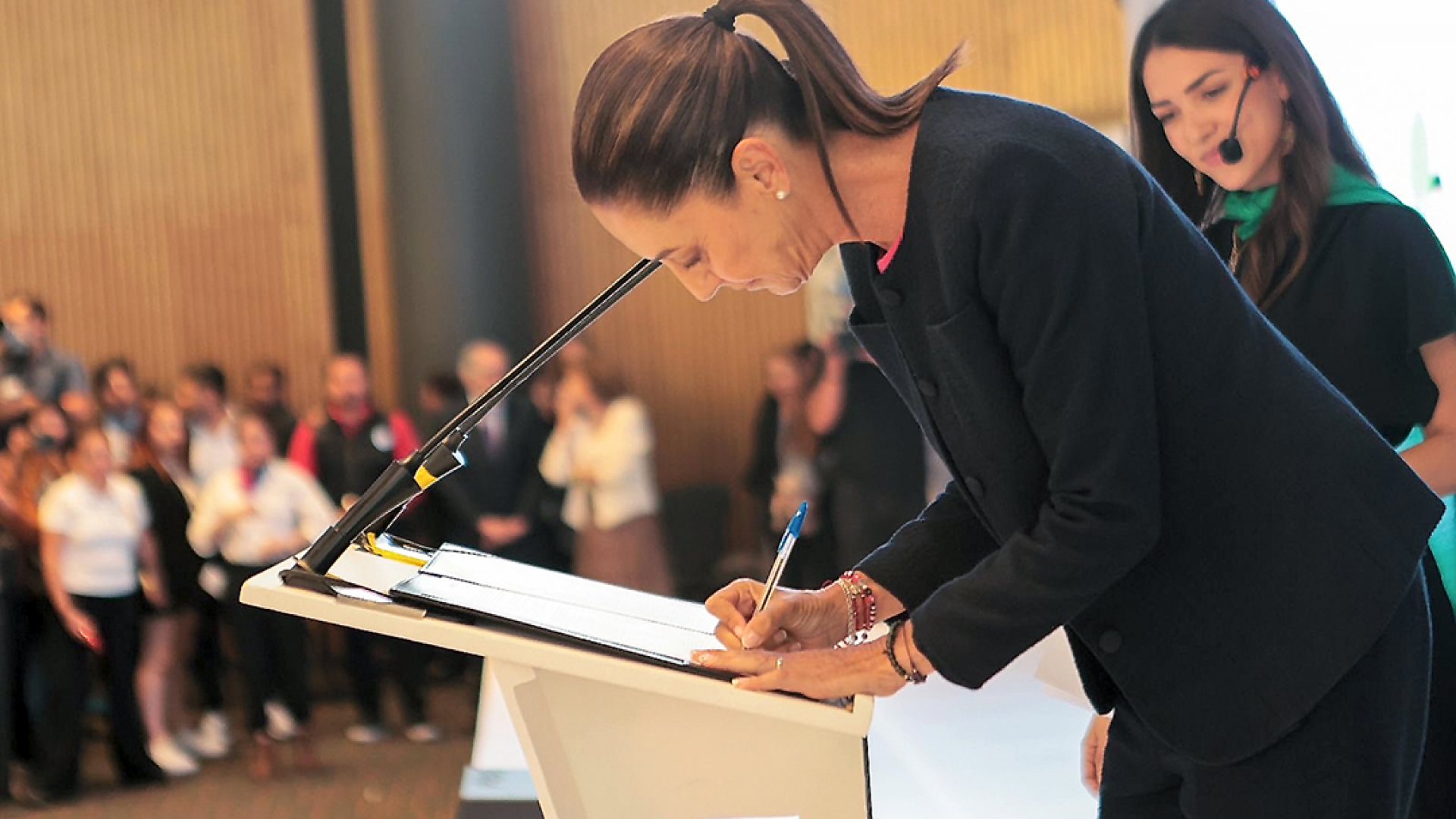 Los niños y las niñas nacieron para ser felices: Claudia Sheinbaum firma pacto por la primera infancia