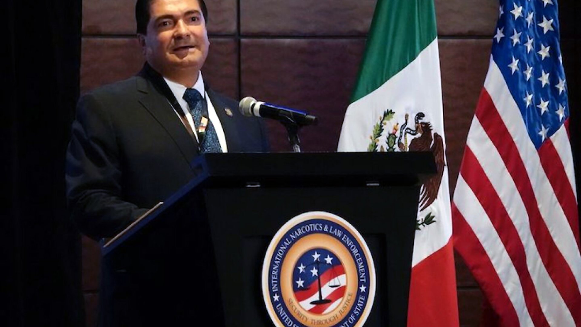 FGR emite una disculpa por declaraciones del titular de la AIC