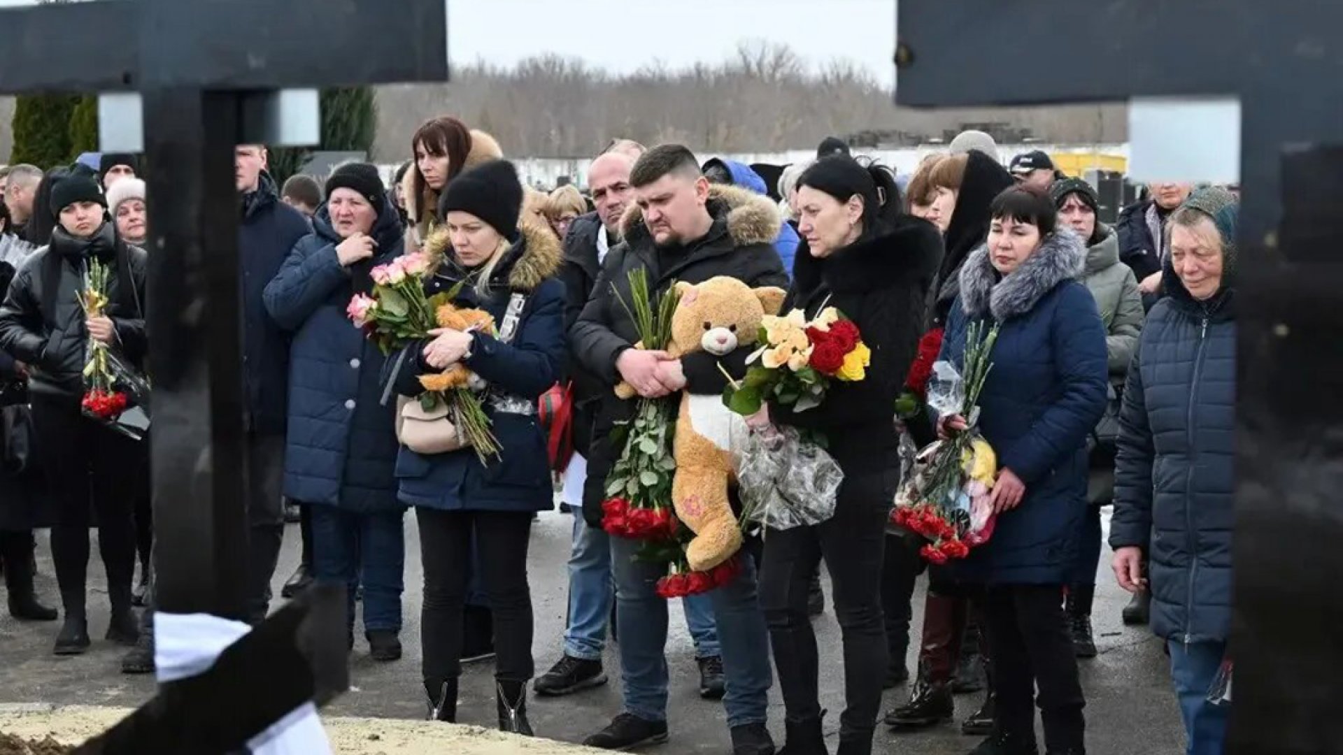 Ucrania afirma que asesinatos de niños han aumentado 40% desde la invasión de Rusia