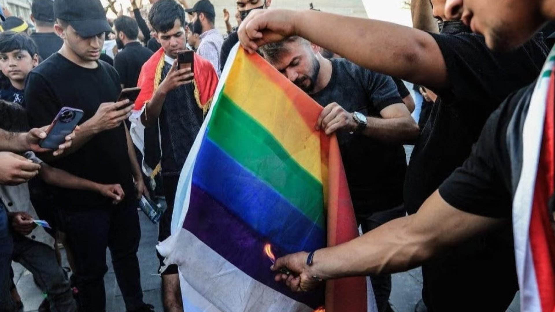 Aprueban dura ley iraquí contra la comunidad LGBTQ+