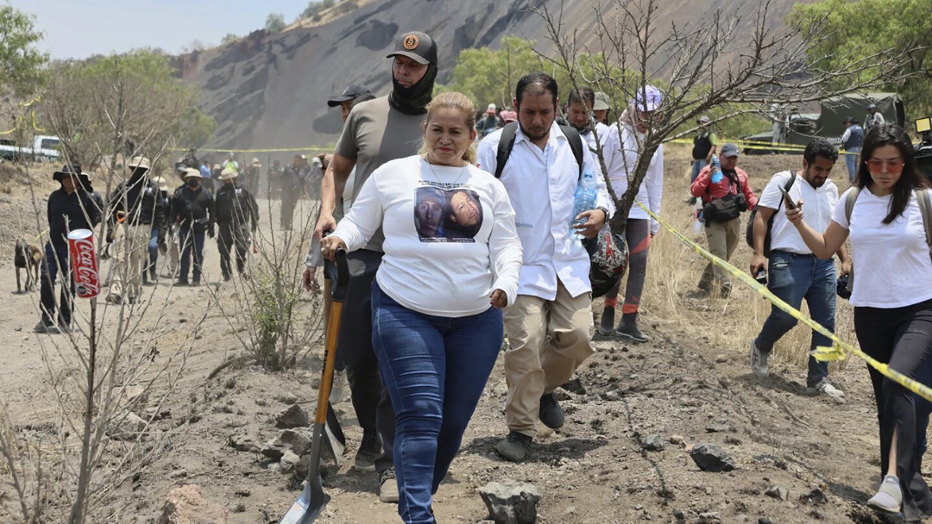 Buscadores voluntarios mexicanos dicen haber encontrado un crematorio clandestino en la Ciudad de México