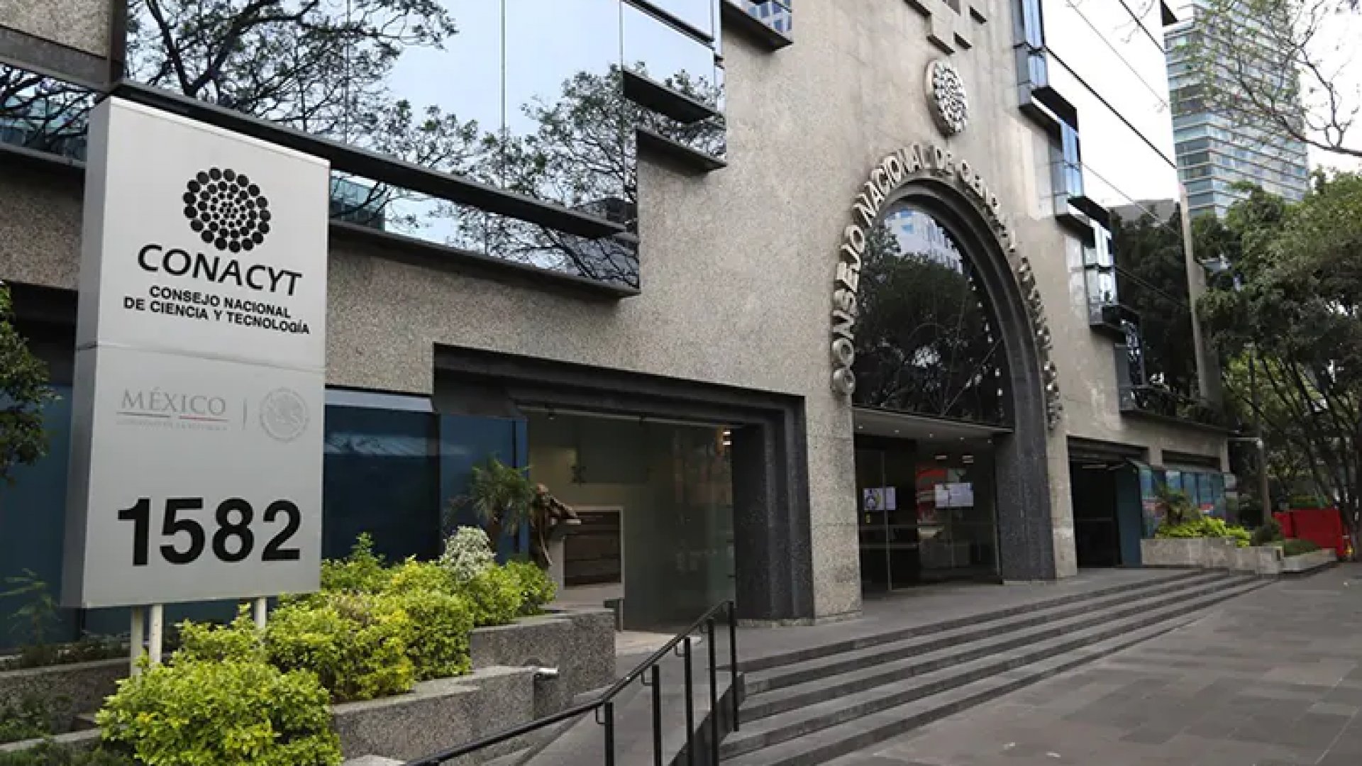 Absuelven a exdirector del Conacyt y a 11 académicos por aportaciones millonarias