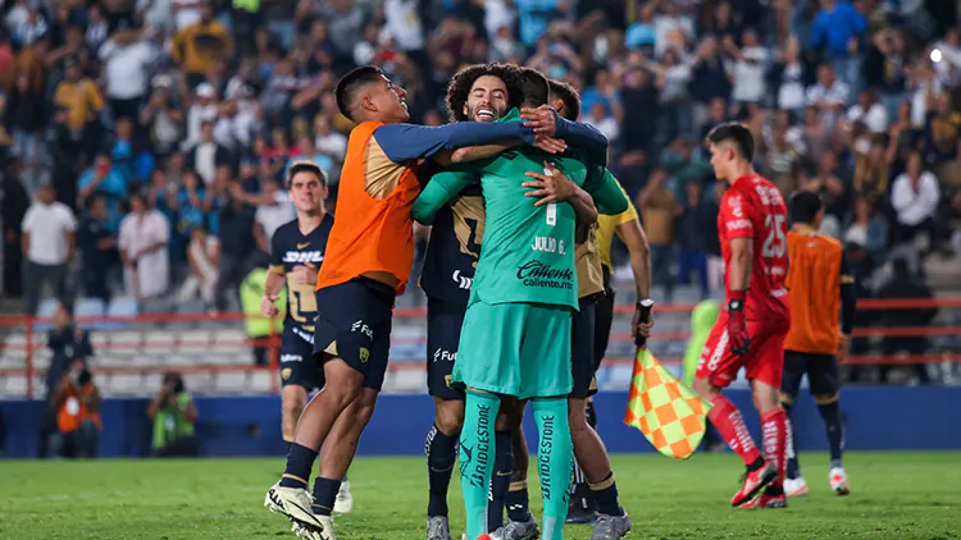 Pumas vence al Pachuca en dramática ronda de penales