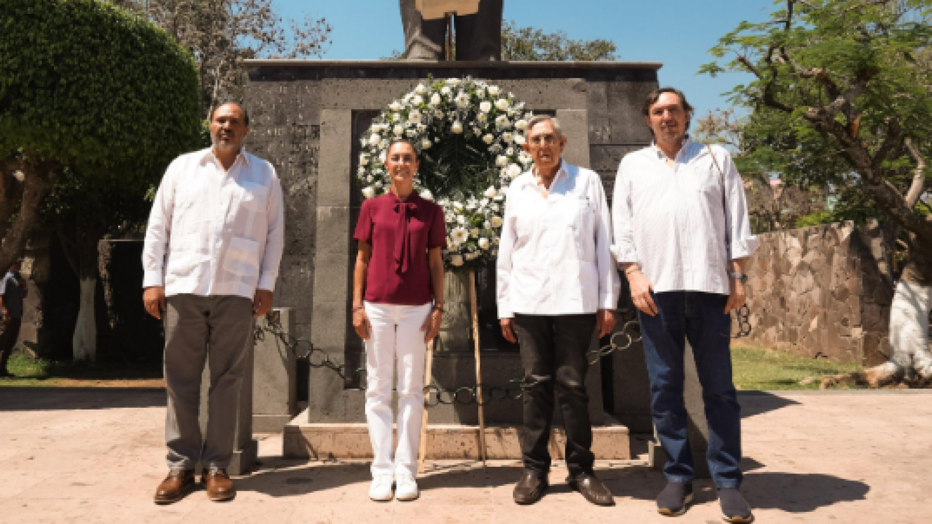 Claudia Sheinbaum se reúne con Cuauhtémoc Cárdenas y lo reconoce públicamente