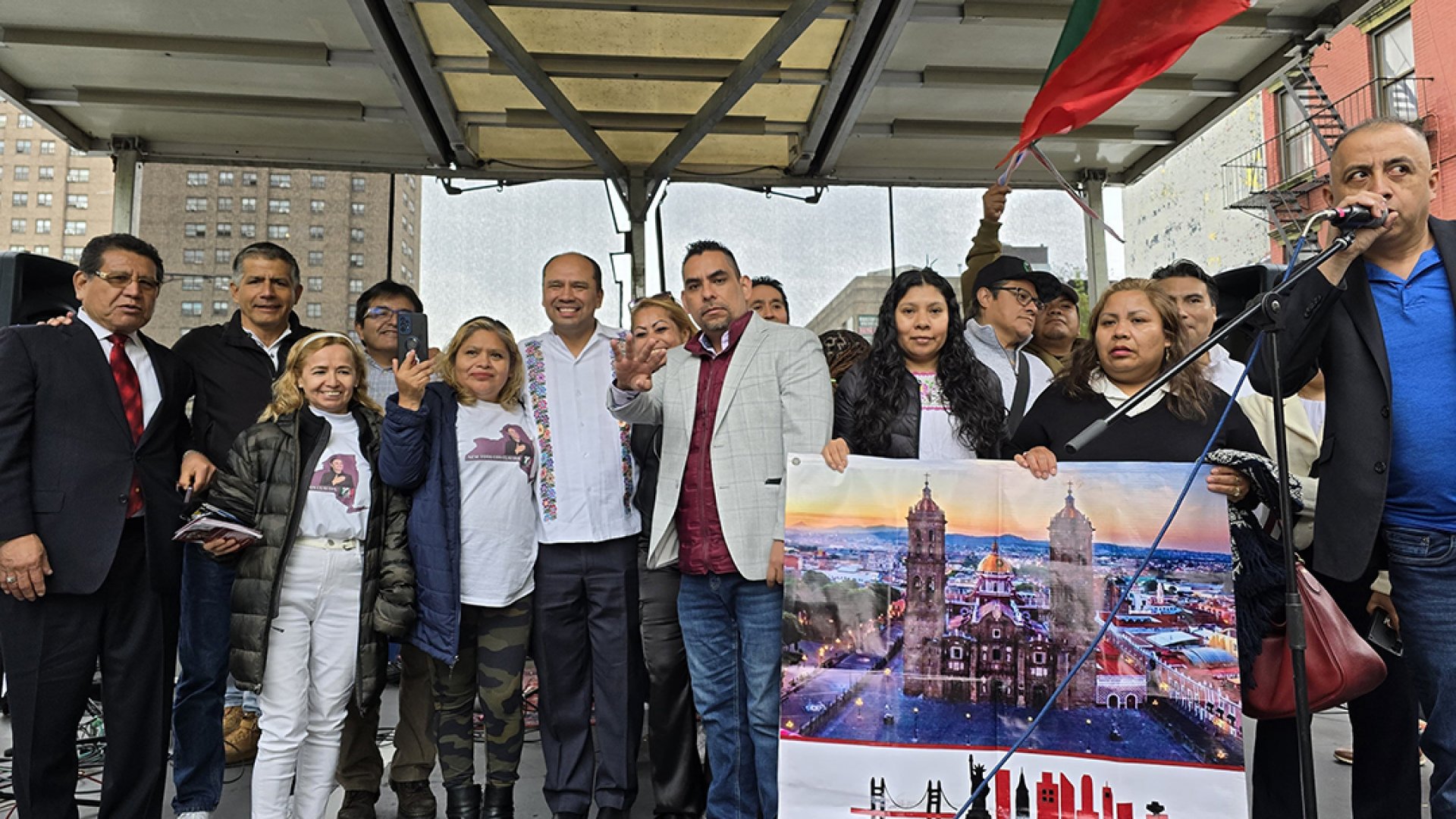 Comunidad migrante de Puebla en Nueva York expresa su apoyo a Armenta, en el marco del 5 de Mayo