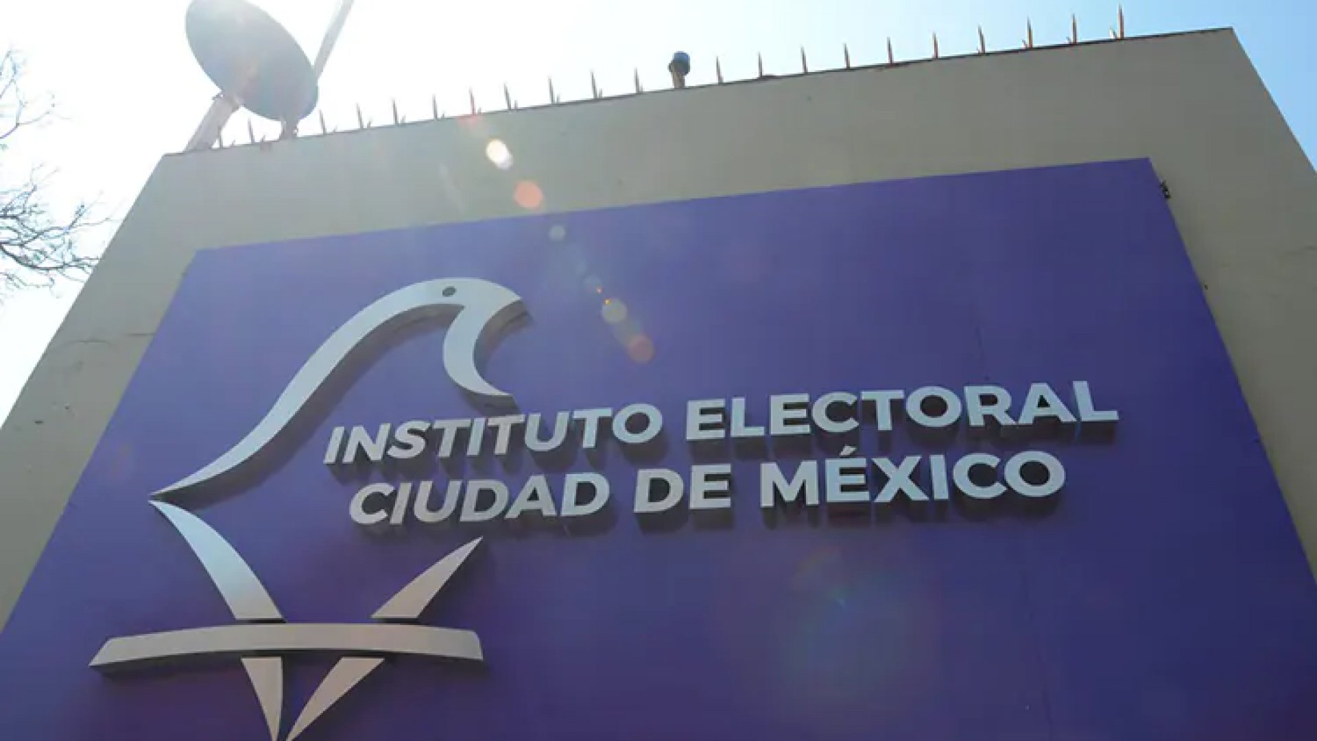 Gobierno de CDMX gana juicio sobre reducción del presupuesto del IECM de 2022