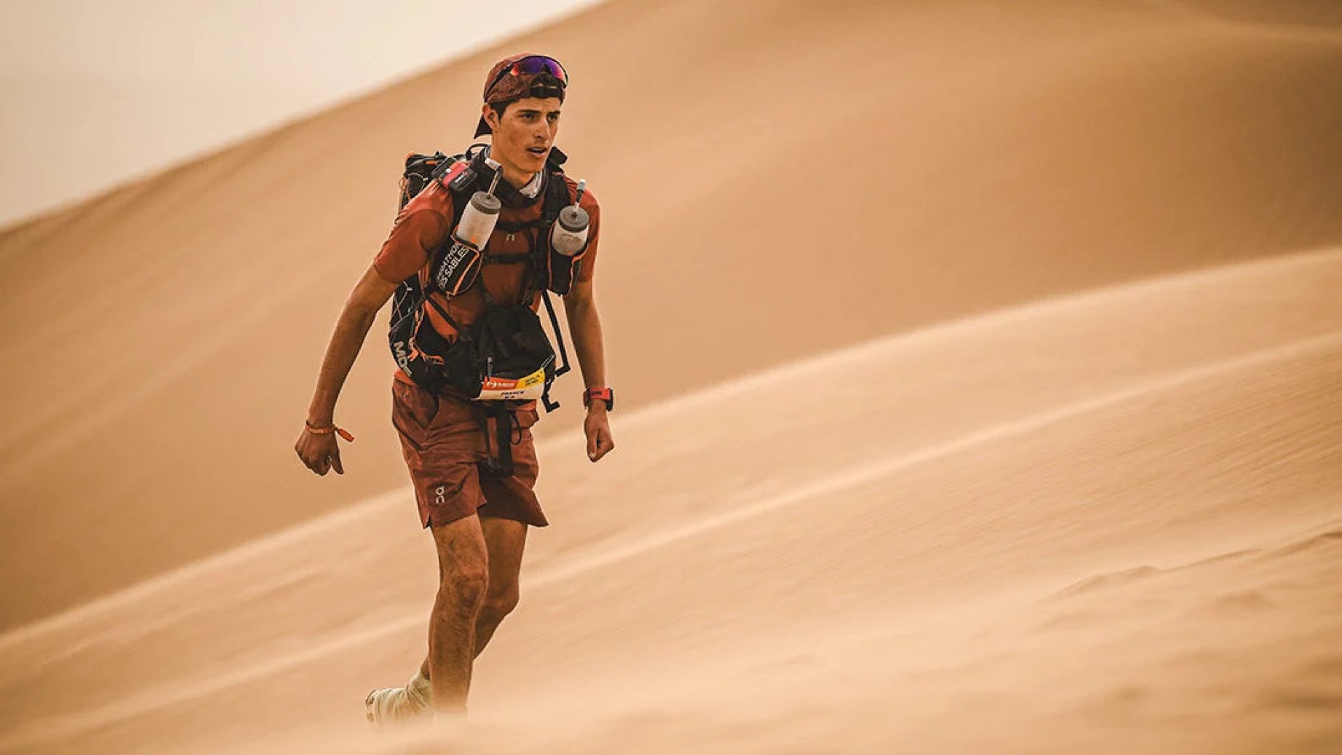 De las pistas de carrera al desierto del Sahara: la inspiradora transformación de Franck Meyer