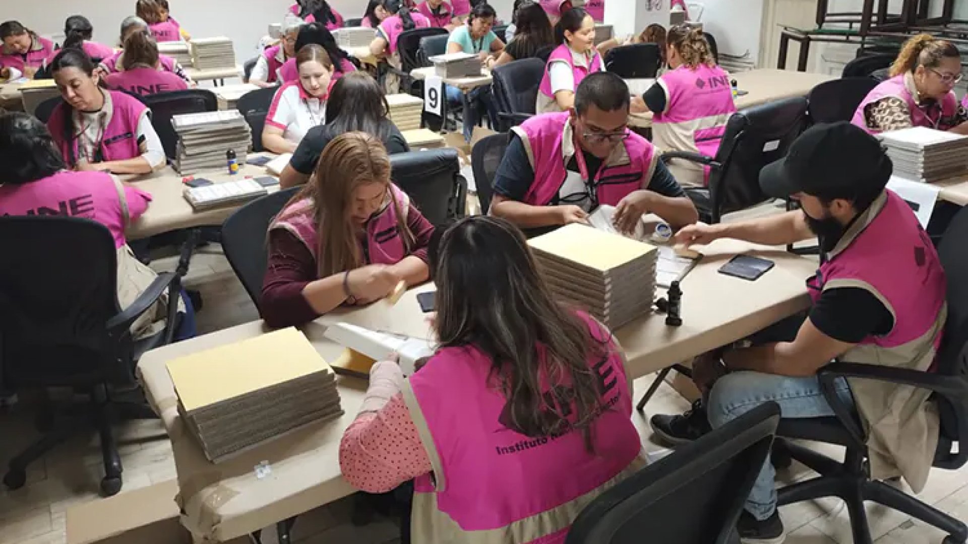 Ante renuncia masiva de capacitadores, INE aplica medidas excepcionales