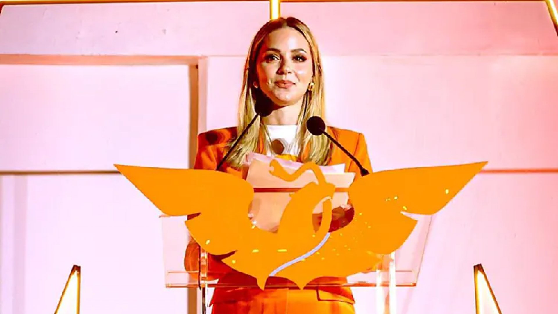 Dan cárcel a 3 empleados estatales por compra de votos a favor de Mariana Rodríguez