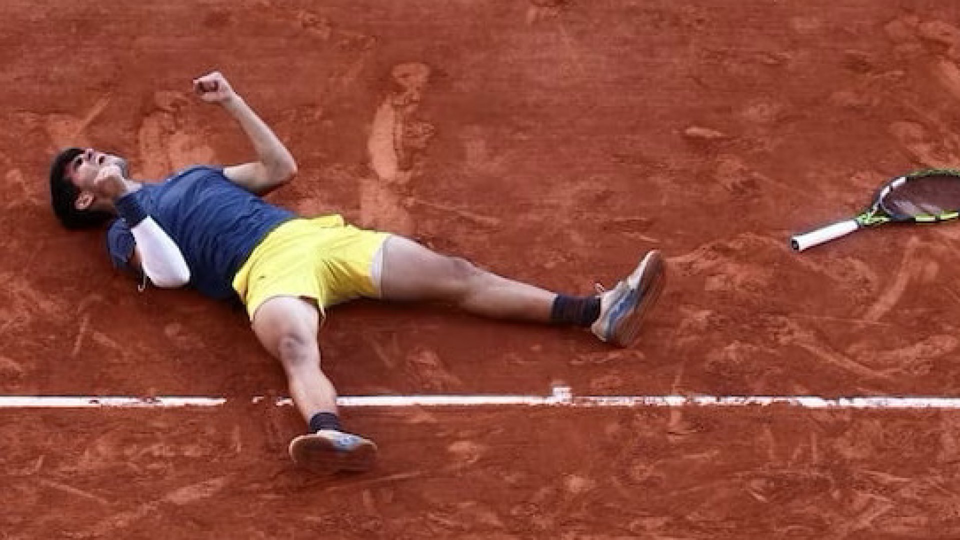 Carlos Alcaraz hizo historia y accedió a su primera final en Roland Garros