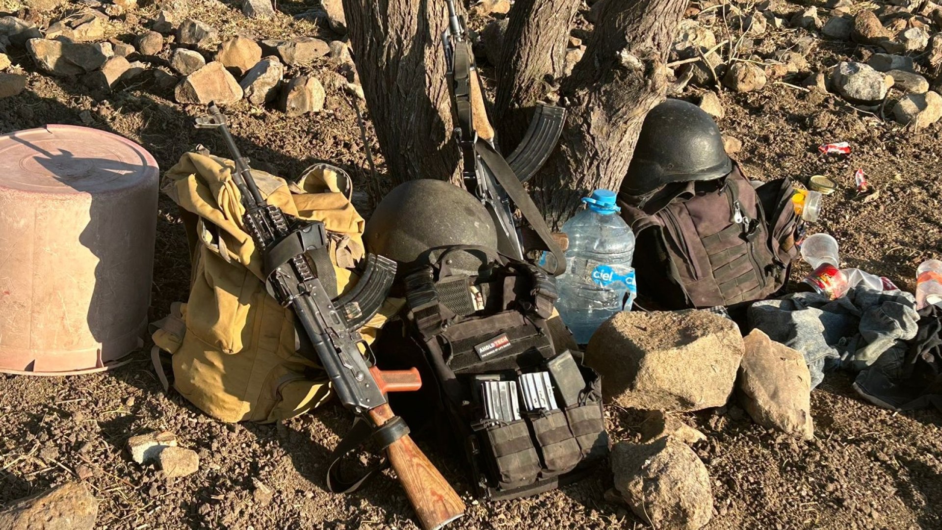 Aseguran armamento en Santa María de los Ángeles, Jalisco