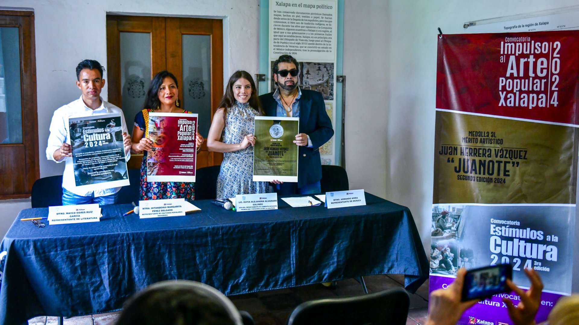 Invita Ayuntamiento a participar en convocatorias culturales