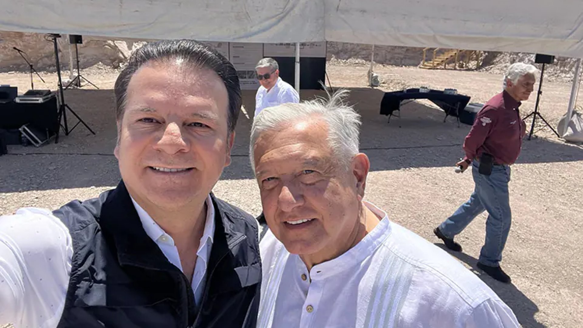 Supervisa AMLO planta potabilizadora en Durango