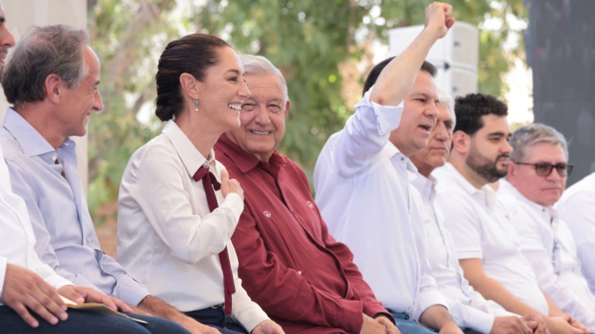 Gobierno de primera presidenta de México marca una nueva etapa: AMLO