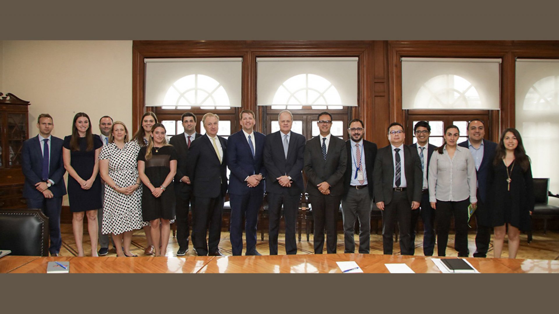 Gabriel Yorio se reúne con la delegación del Comité de Servicios Financieros de la Cámara de Representantes de EU