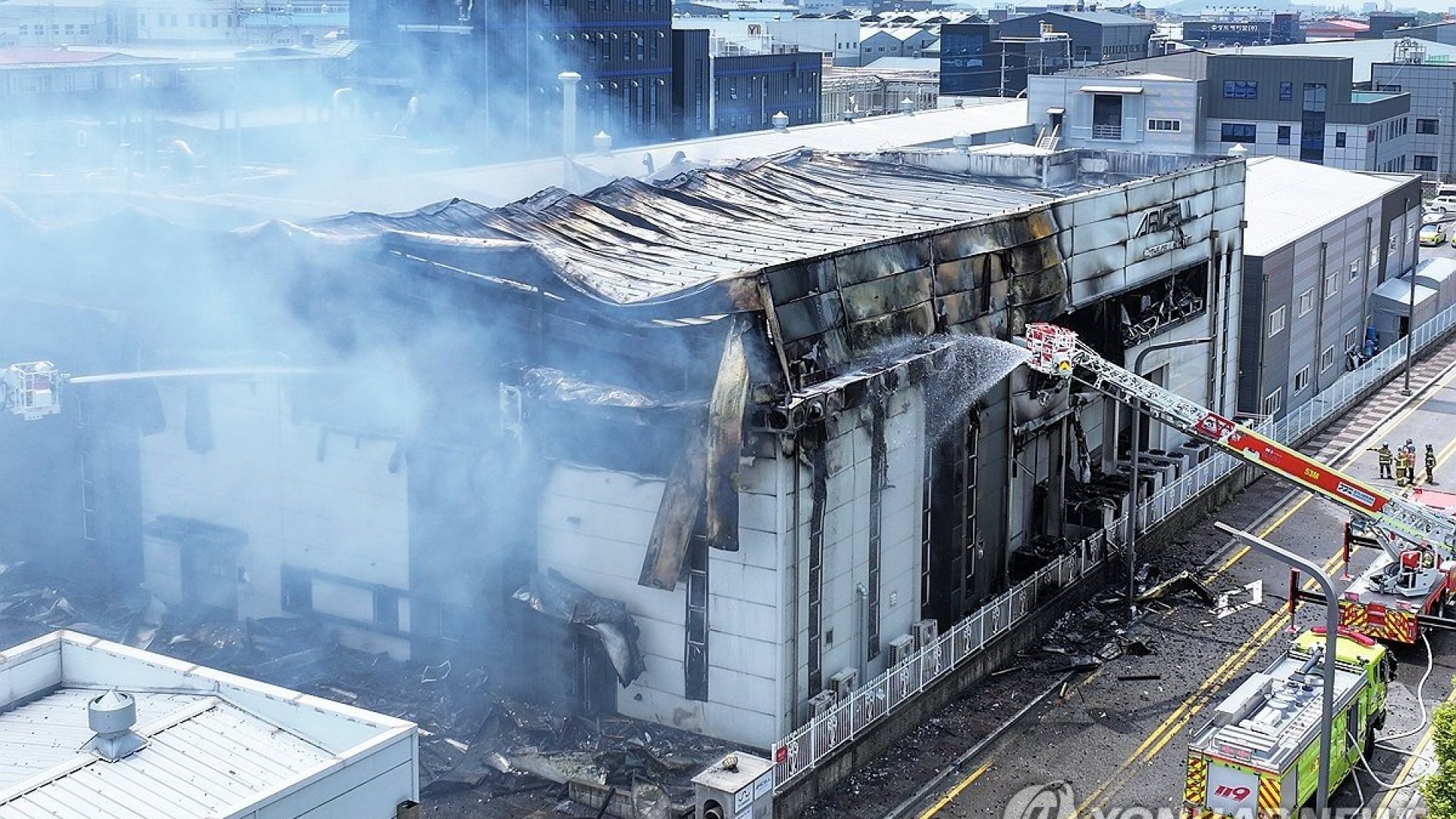 Incendio en fábrica de Corea del Sur: al menos 20 muertos