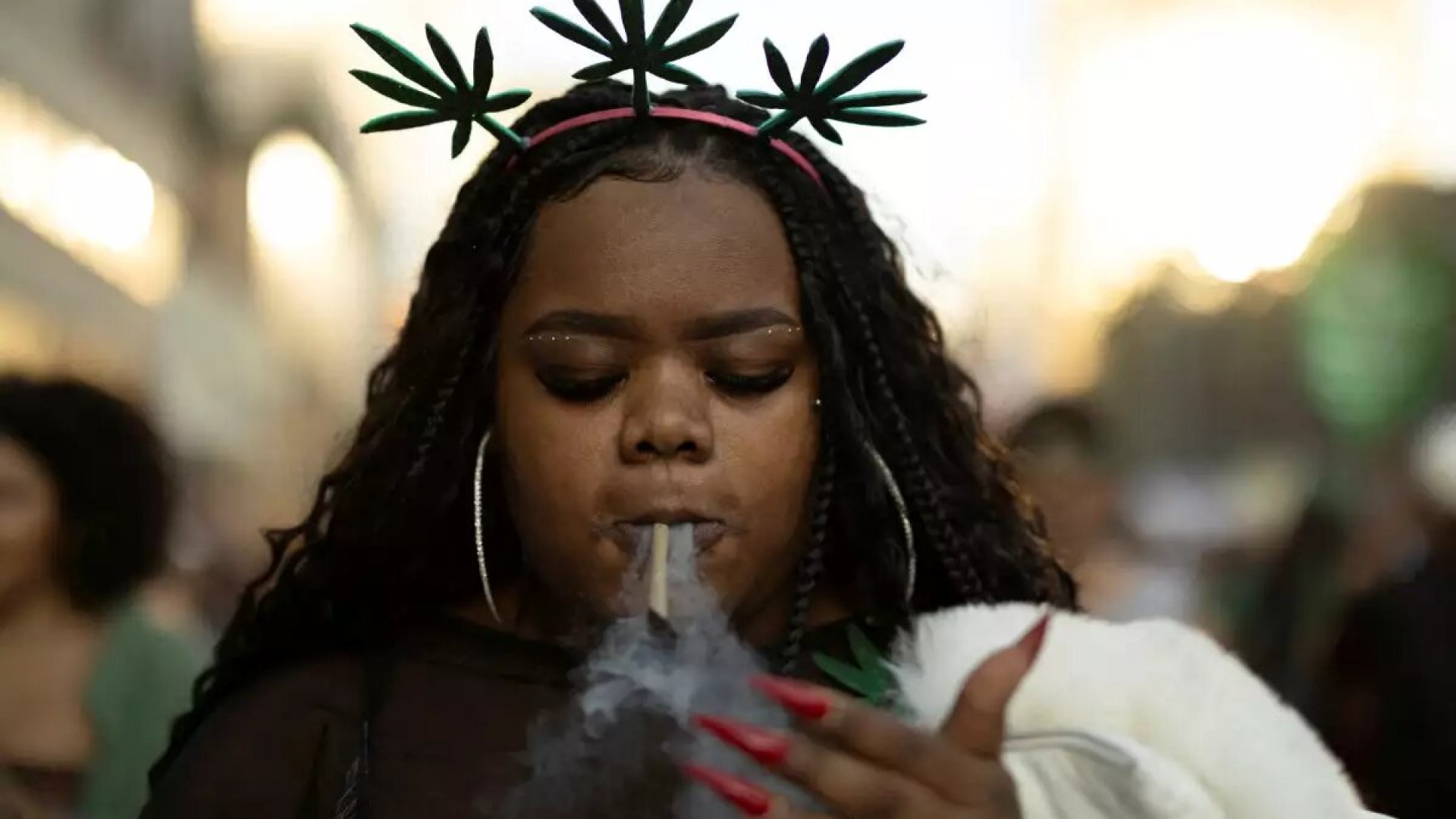 Brasil despenaliza la posesión de marihuana para uso personal