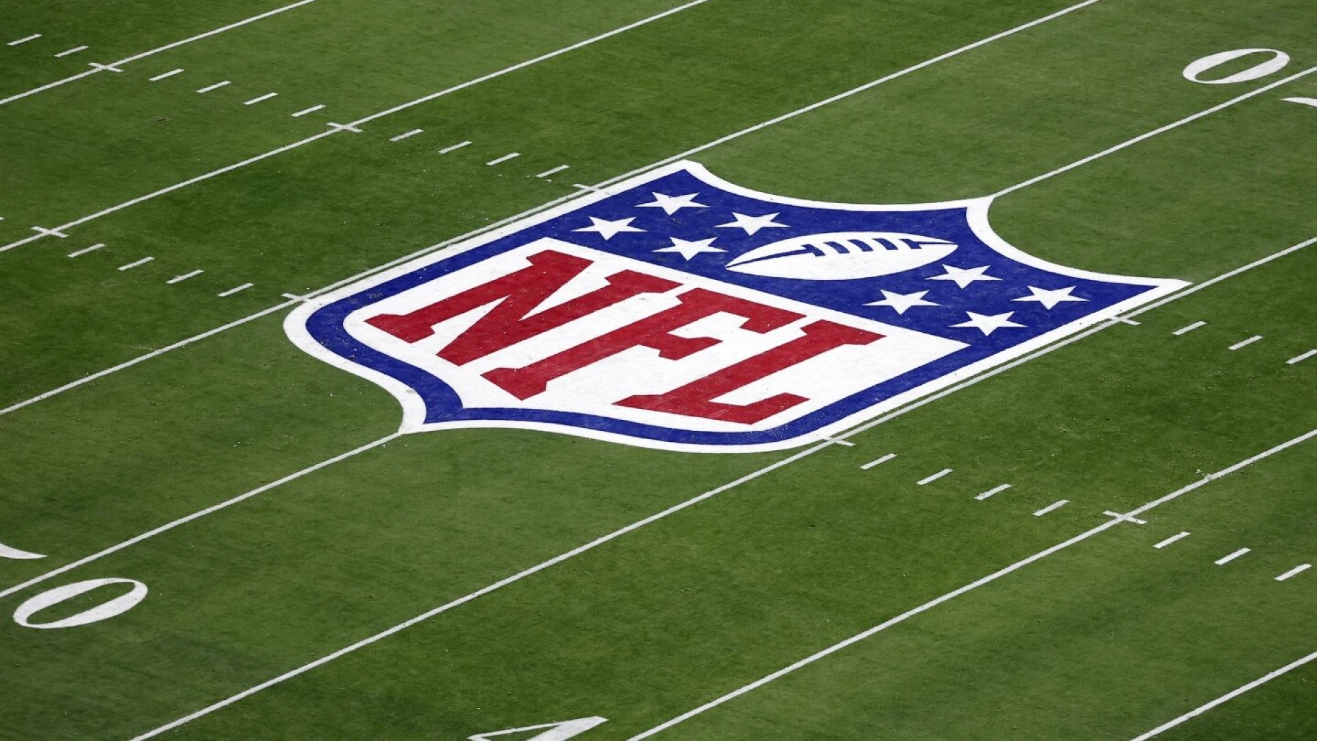 Se ordena a la NFL pagar $4,800 millones en restitución por ‘excesivo’ Sunday Ticket