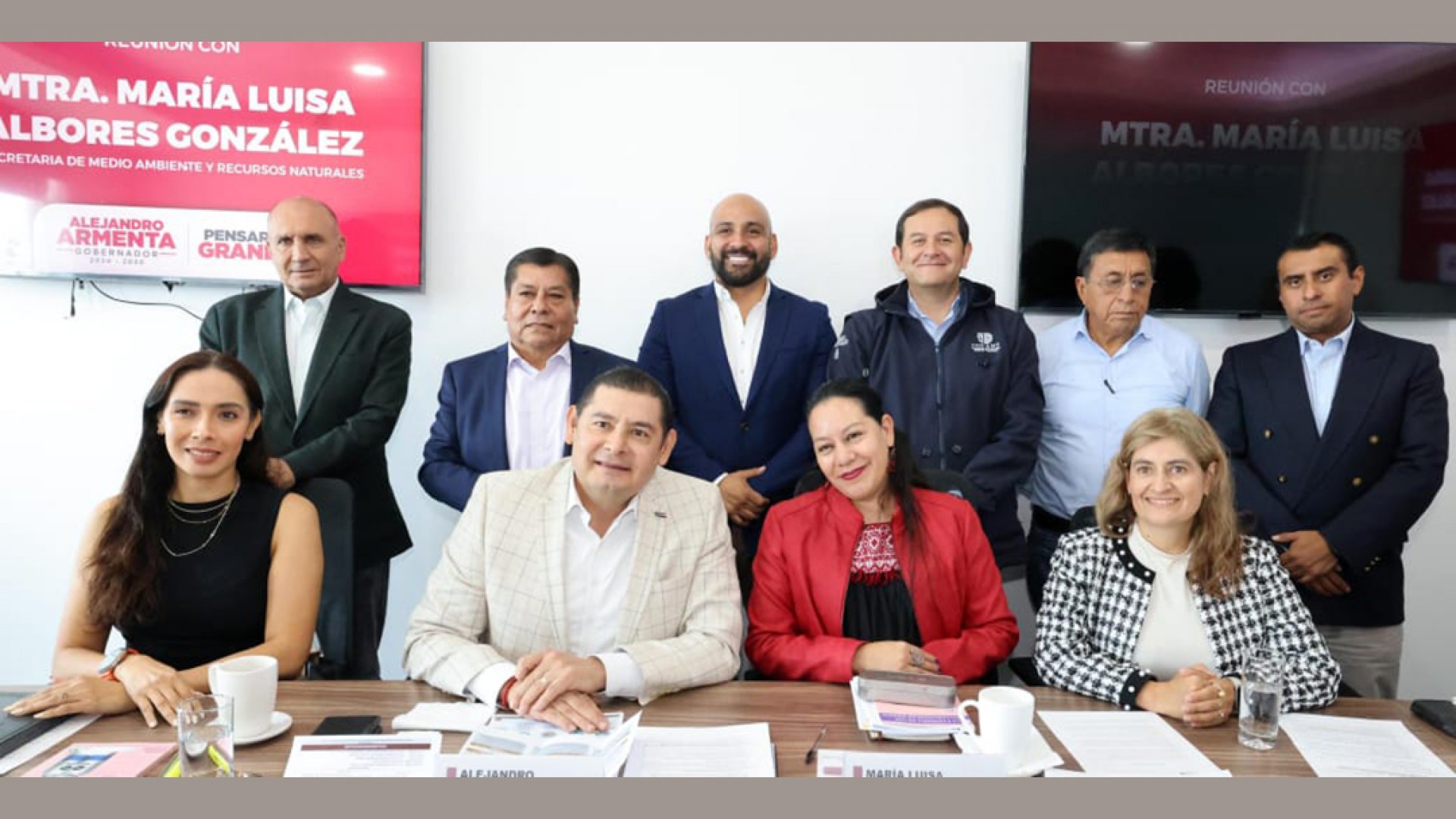 Proyectos Ferroviarios para el desarrollo del país:  Albores y Armenta