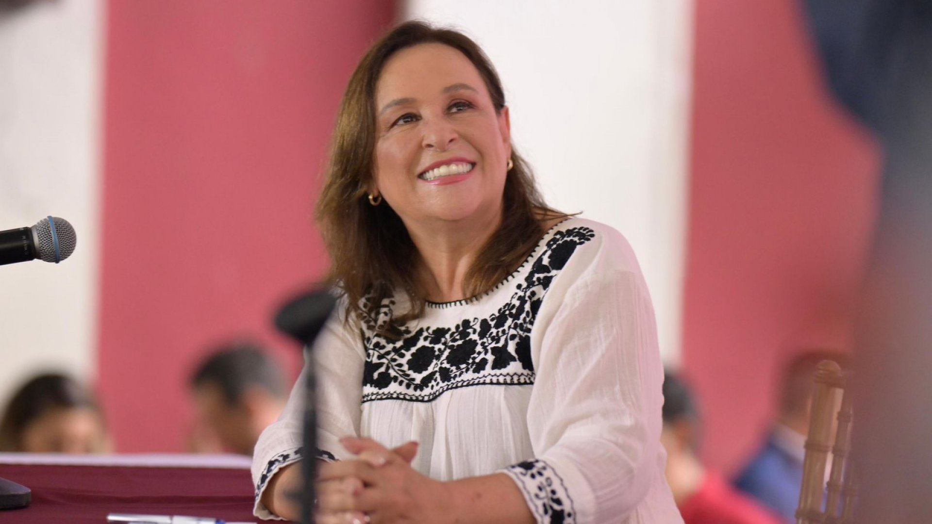 Frena Nahle a adelantados: «Morena y encuesta definirán candidaturas a alcaldías»