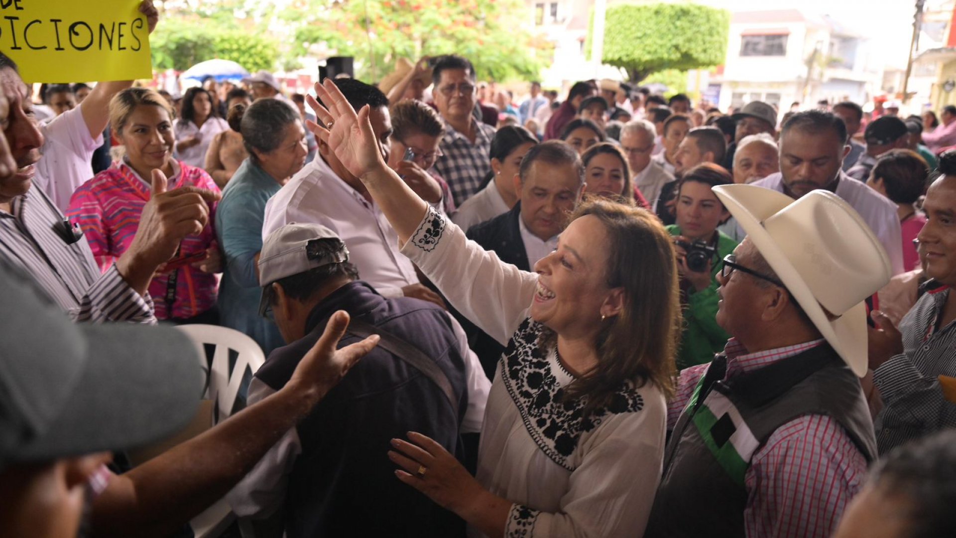 Inicia Rocío Nahle gira de agradecimiento al pueblo de Veracruz