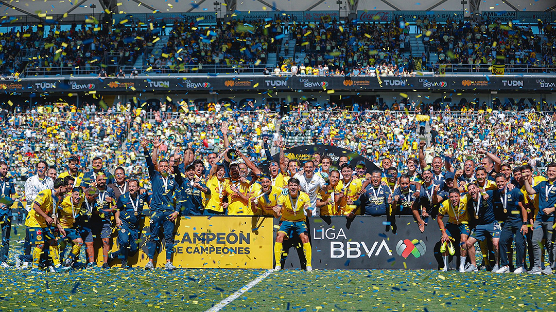 América se lleva la Supercopa de la Liga MX con remontada sobre Tigres