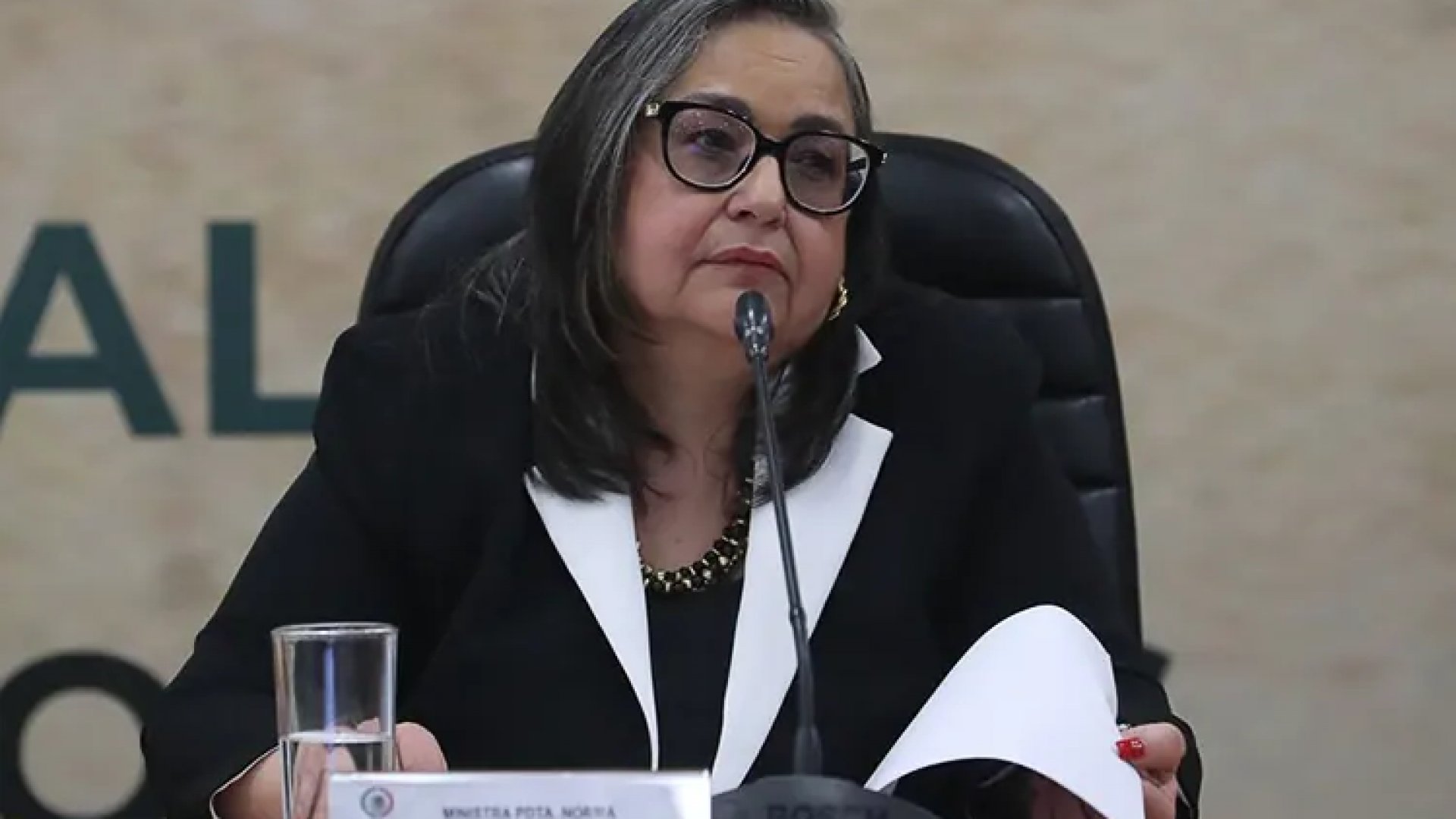 Afines a la 4T le piden a Norma Piña su renuncia