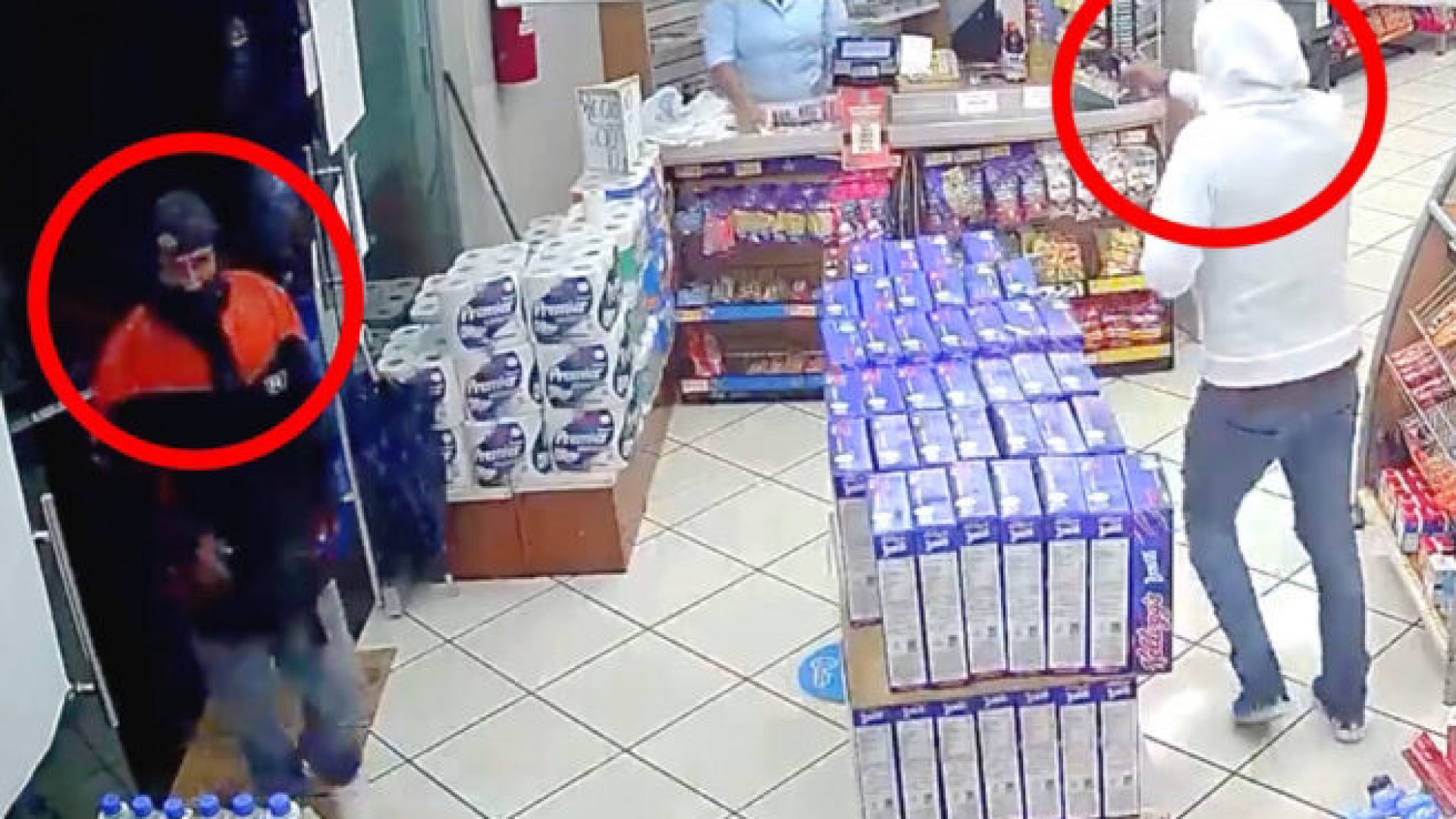 Matan a cajera de Farmacias Guadalajara; caen presuntos asaltantes