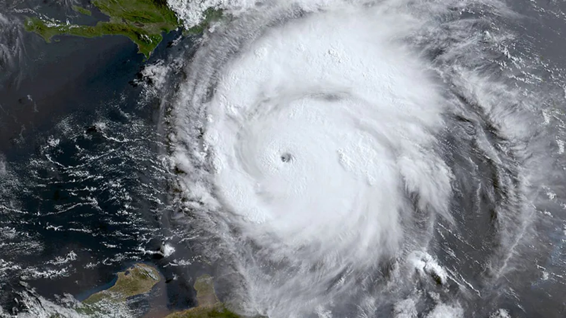 Un “disminuido” huracán Beryl se aproxima a Quintana Roo
