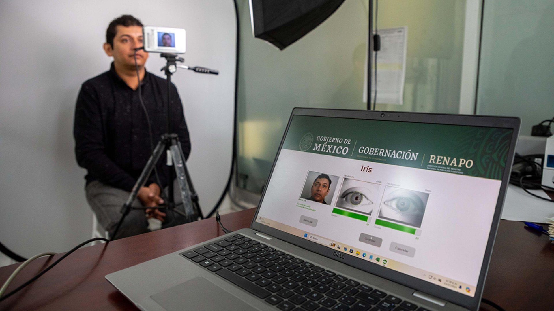 Invita Registro Civil a toma de datos biométricos