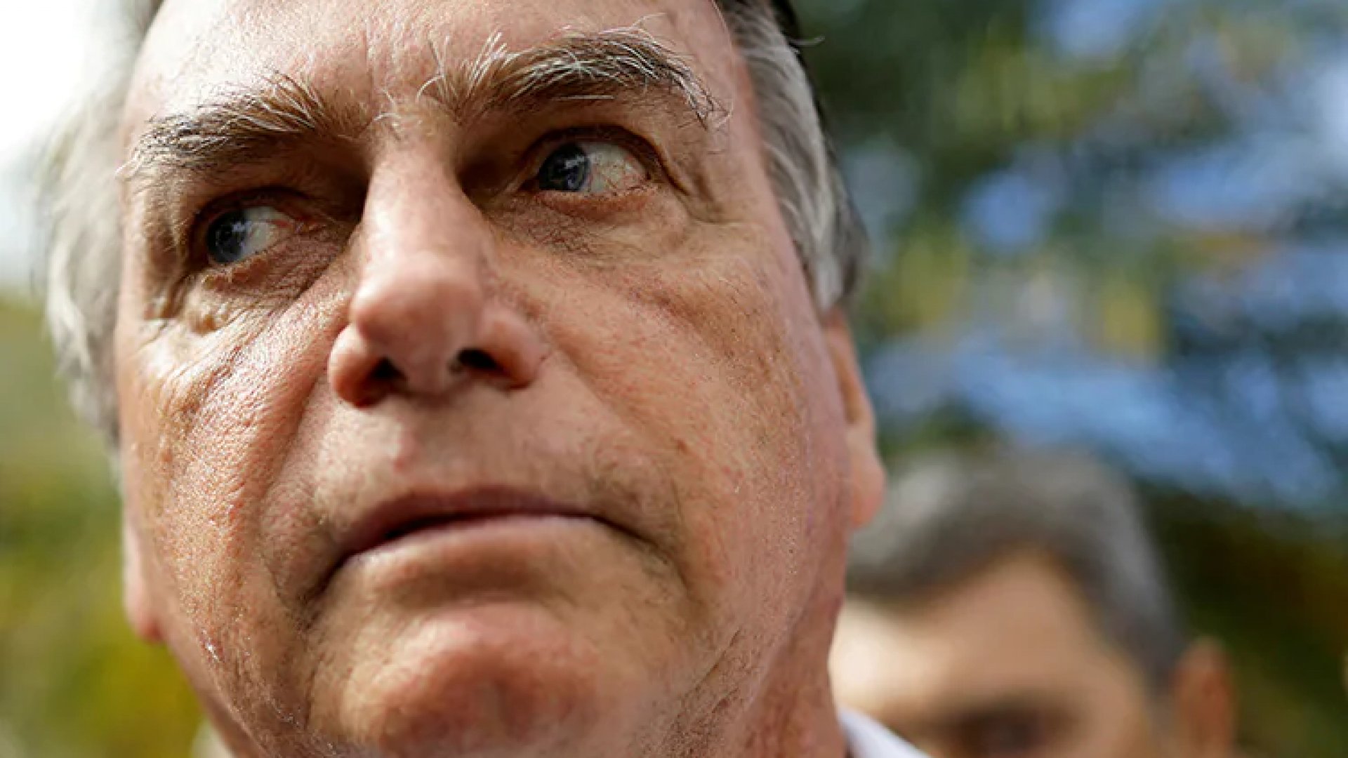 Acusan al expresidente Bolsonaro de venta ilegal de joyas