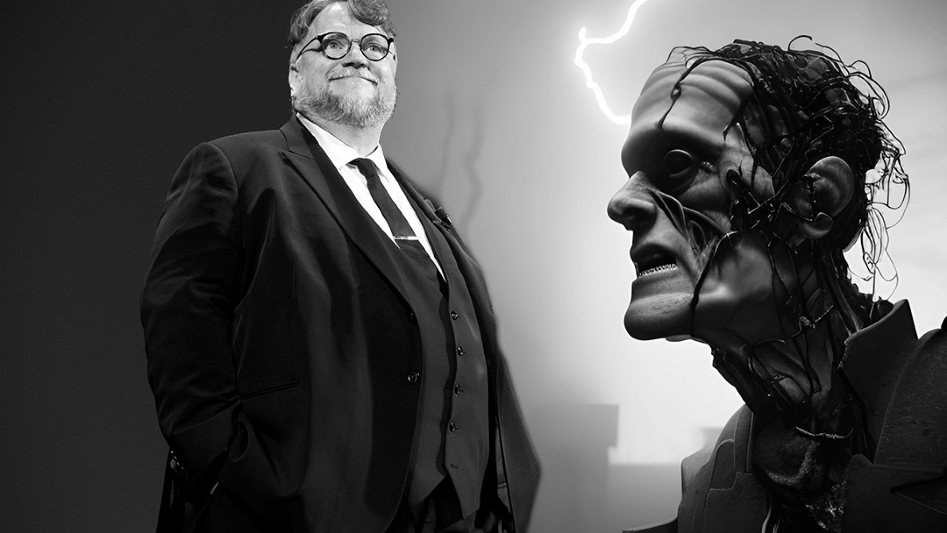 Del Toro está en Londres para filmar ‘Frankenstein’
