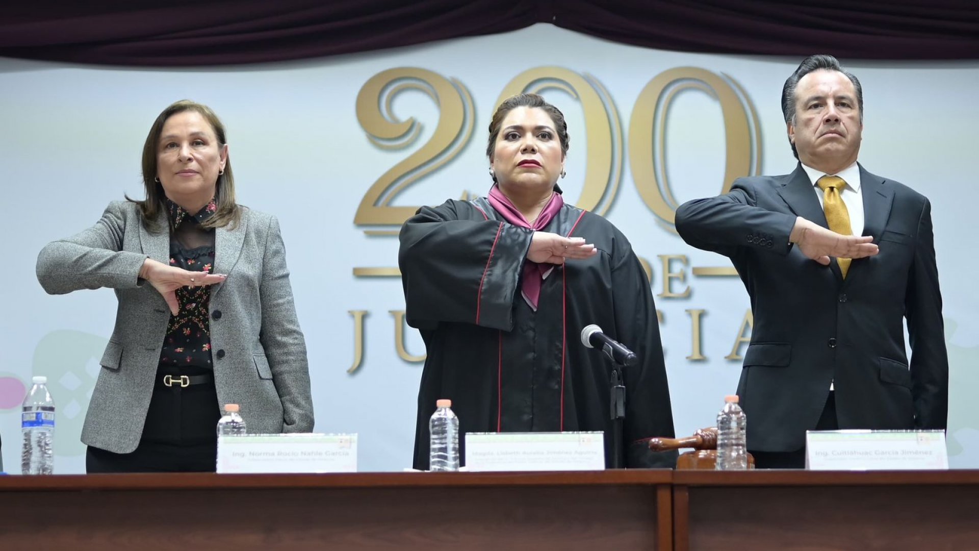 Asiste Rocío Nahle a conmemoración de 200 años del Poder Judicial