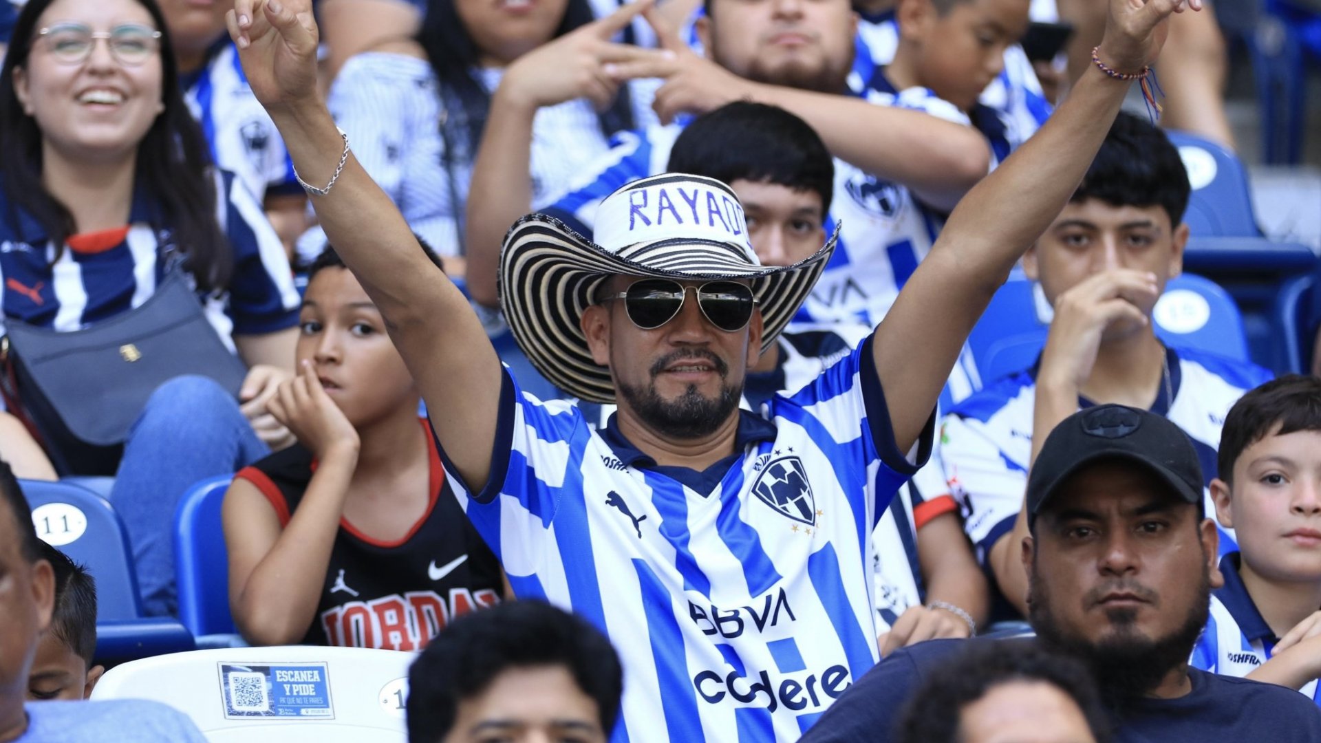 Rayados ilusionan a la afición con los nuevos refuerzos