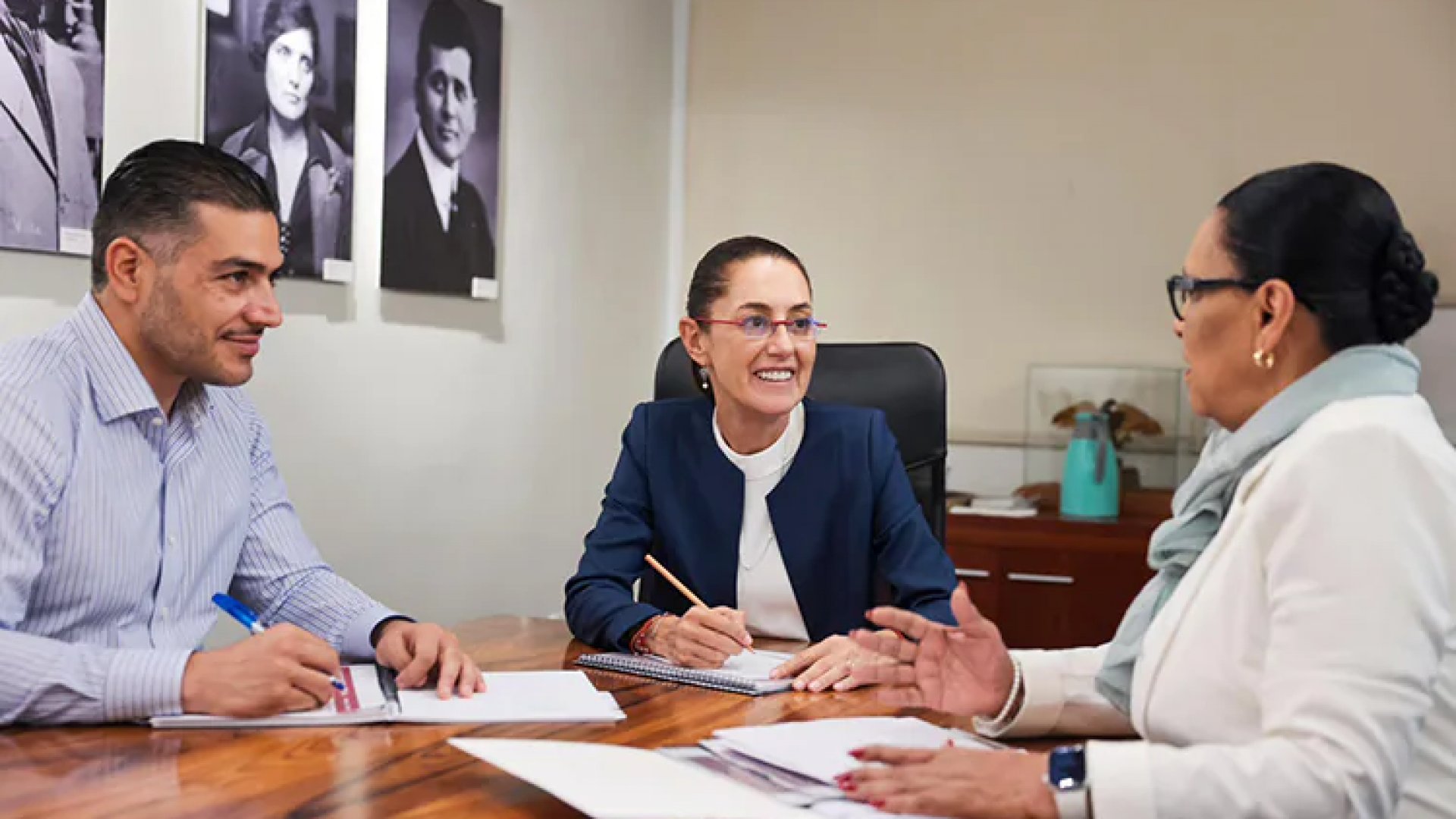 Se reúnen Sheinbaum, Rosa Icela y Harfuch en casa de transición